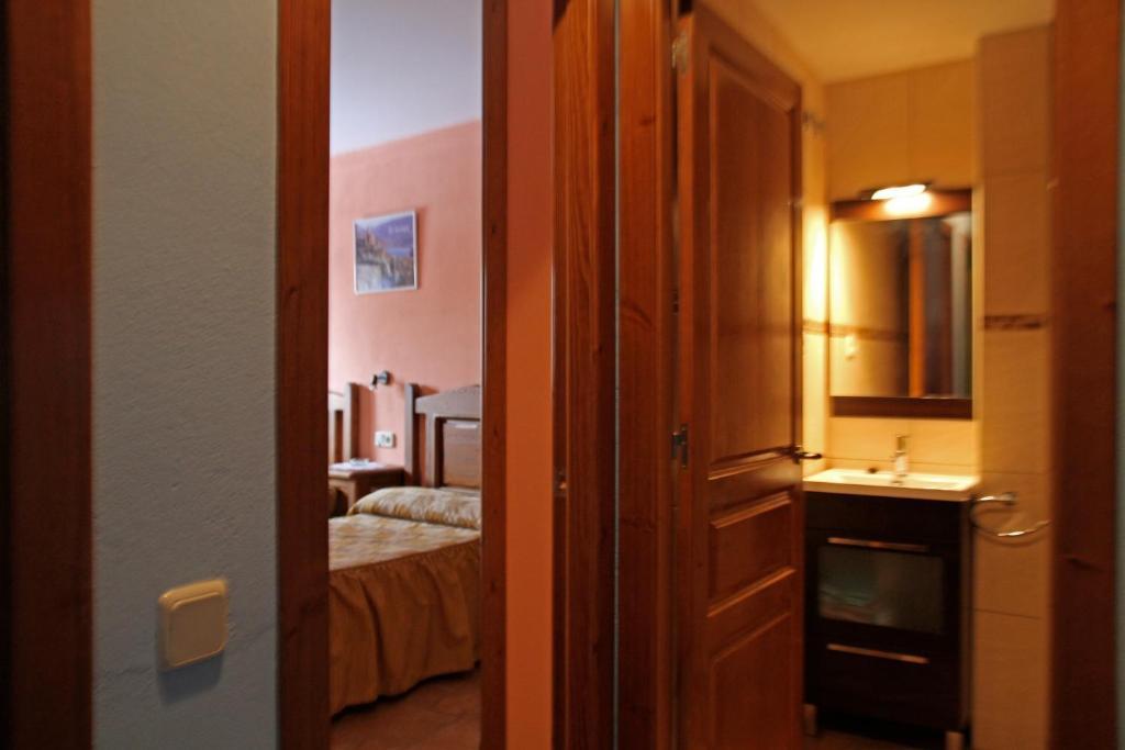 Ca De Garbot Guest House Durro Phòng bức ảnh